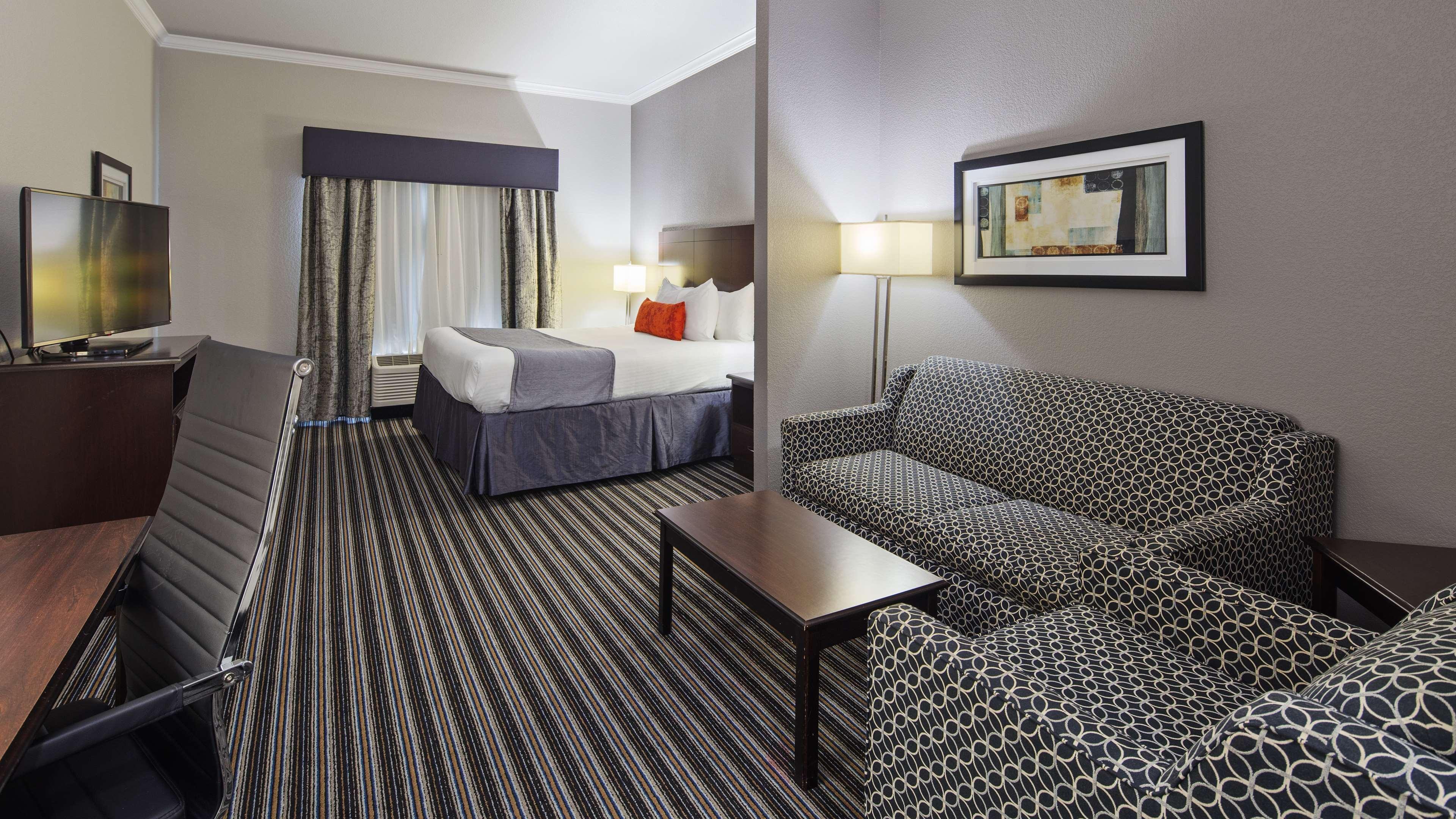 Best Western Plus Austin Airport Inn & Suites Экстерьер фото