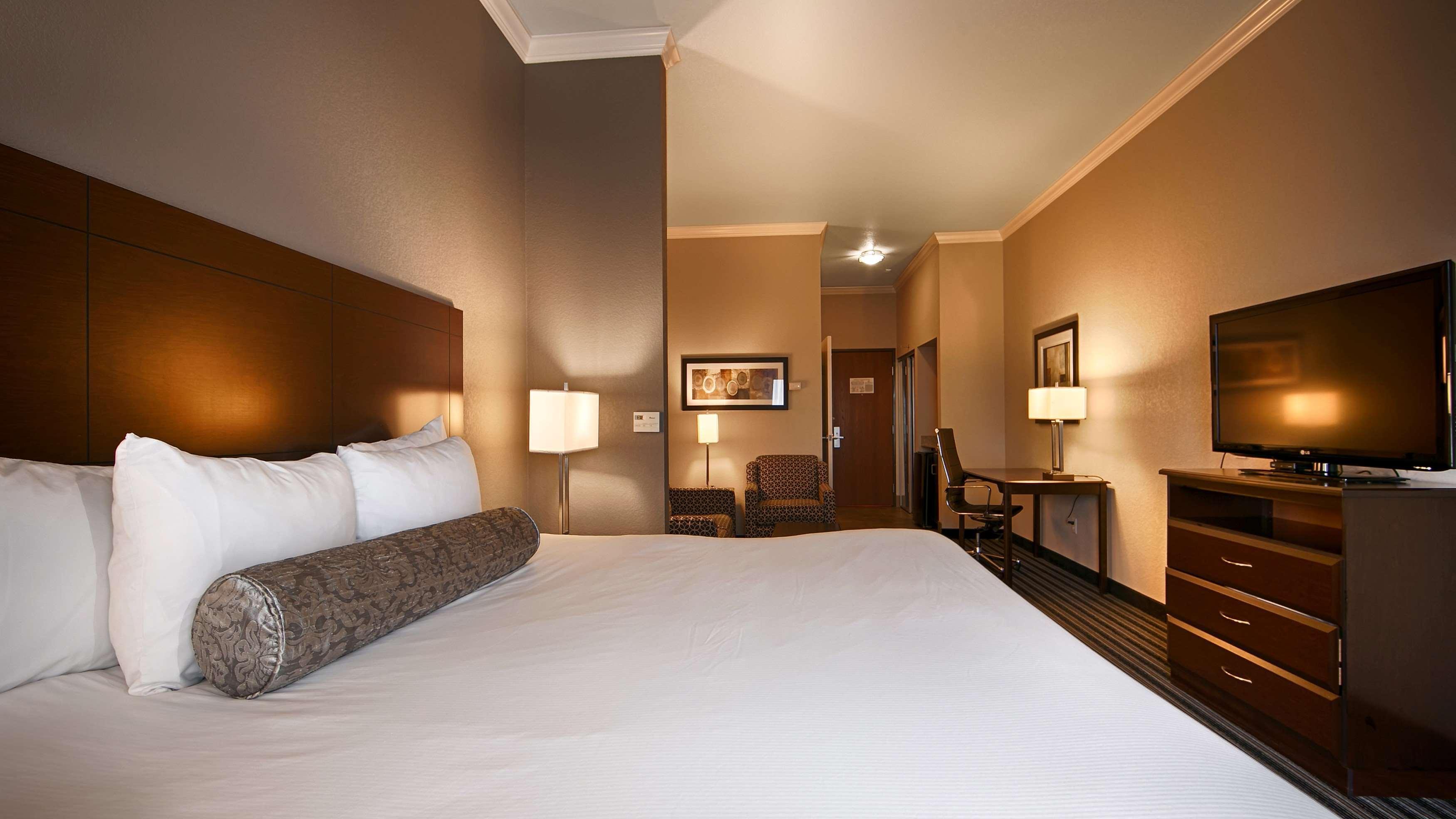 Best Western Plus Austin Airport Inn & Suites Экстерьер фото