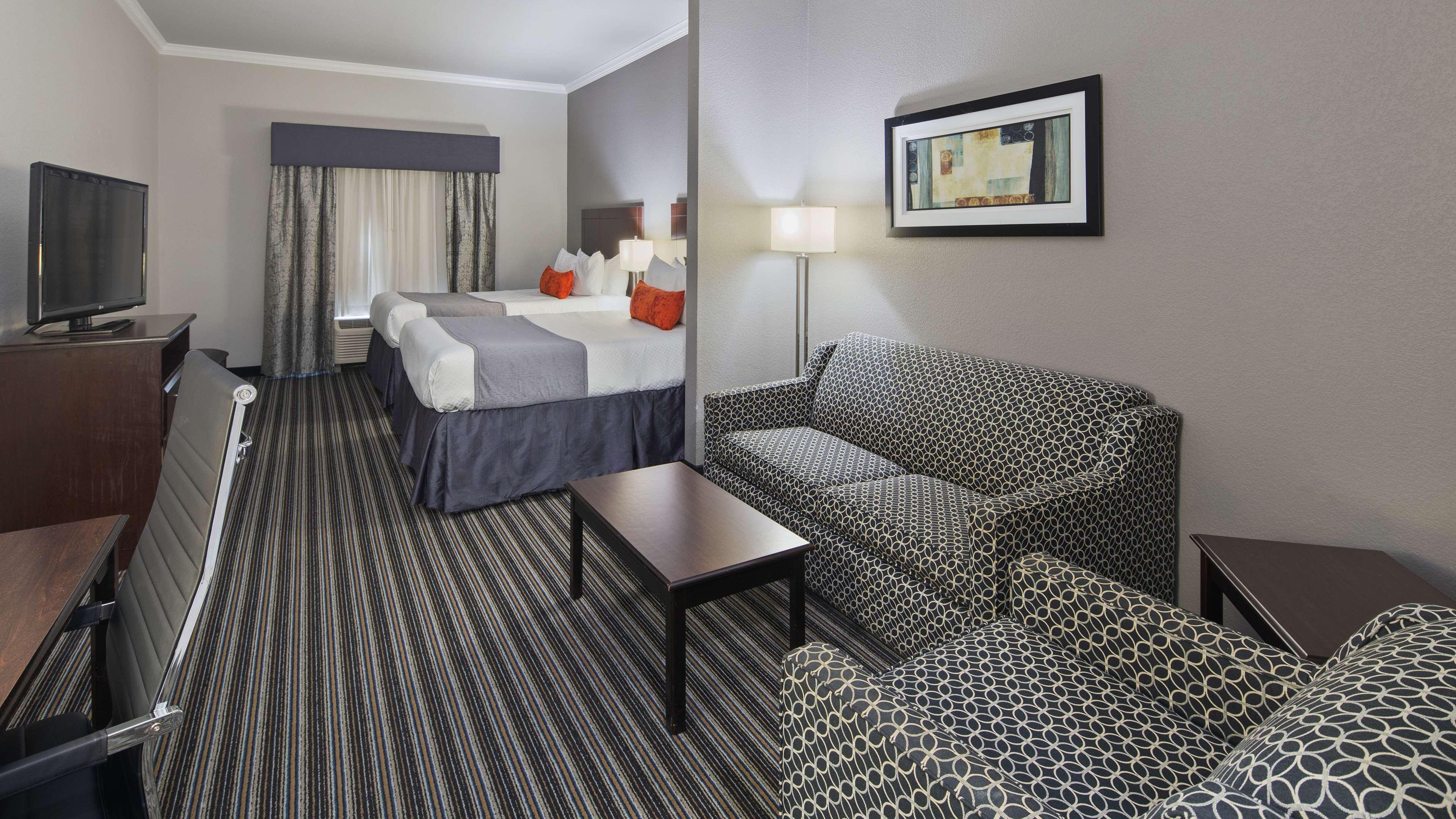 Best Western Plus Austin Airport Inn & Suites Экстерьер фото