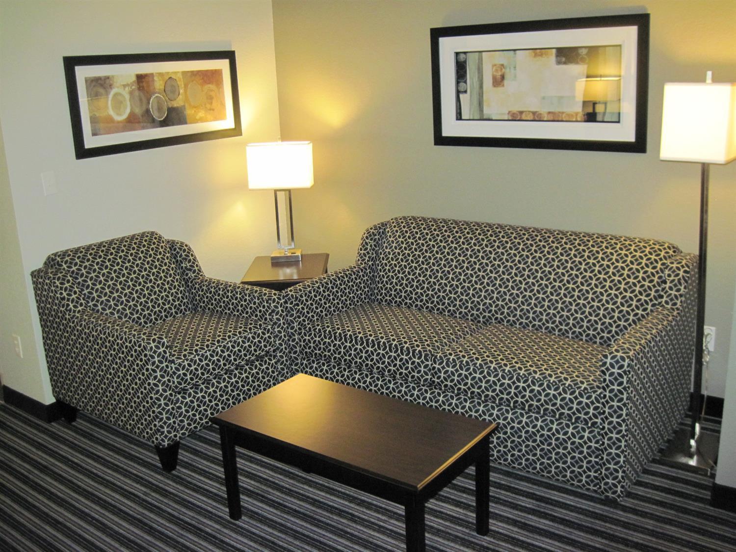 Best Western Plus Austin Airport Inn & Suites Экстерьер фото