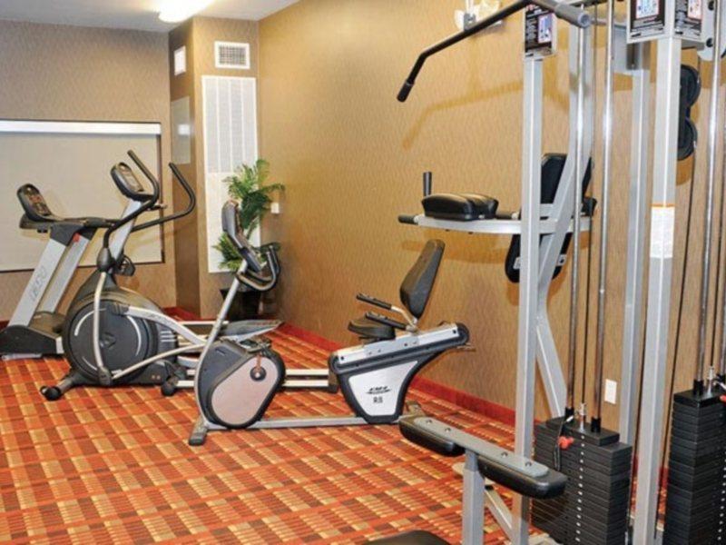 Best Western Plus Austin Airport Inn & Suites Экстерьер фото